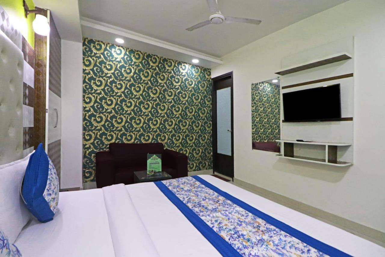 Hotel Star Inn Suite - Delhi Airport 뉴델리 외부 사진