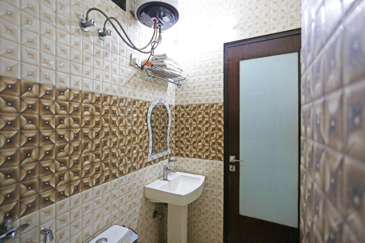 Hotel Star Inn Suite - Delhi Airport 뉴델리 외부 사진